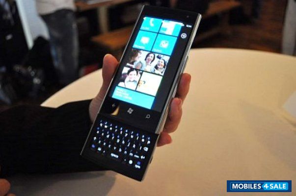 Black Dell Venue Pro