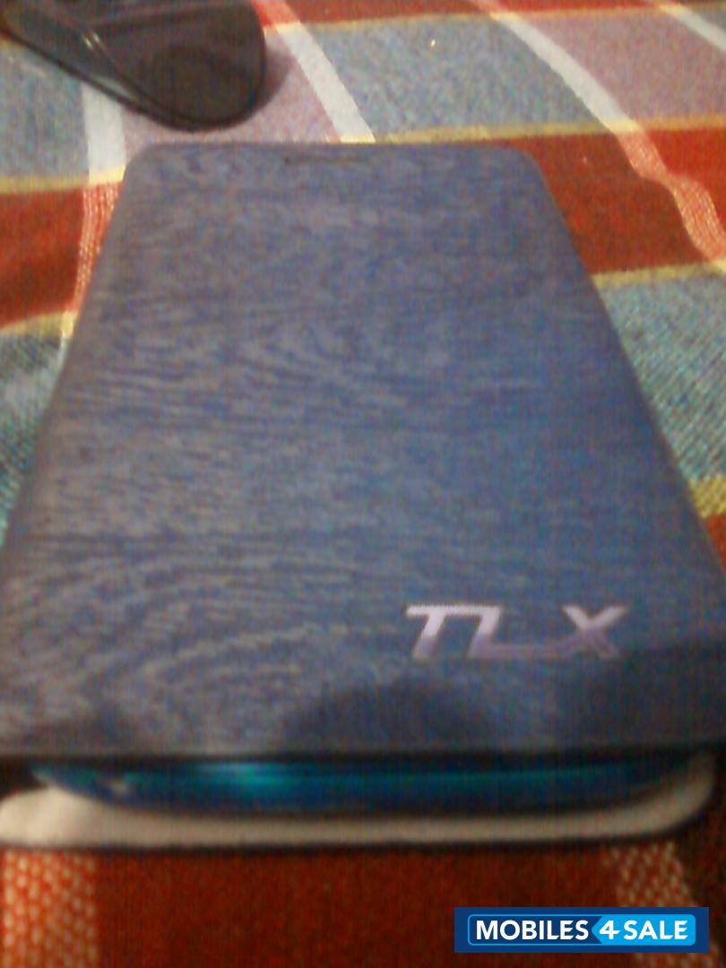 White Micromax Canvas HD A116