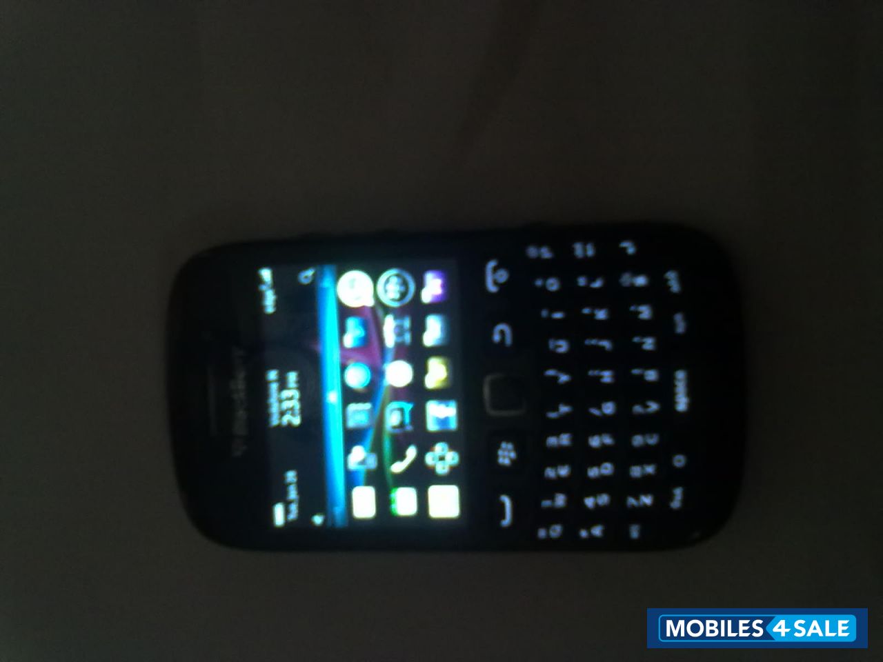 Black BlackBerry Curve 9220