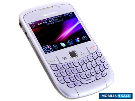 White BlackBerry Curve 8520