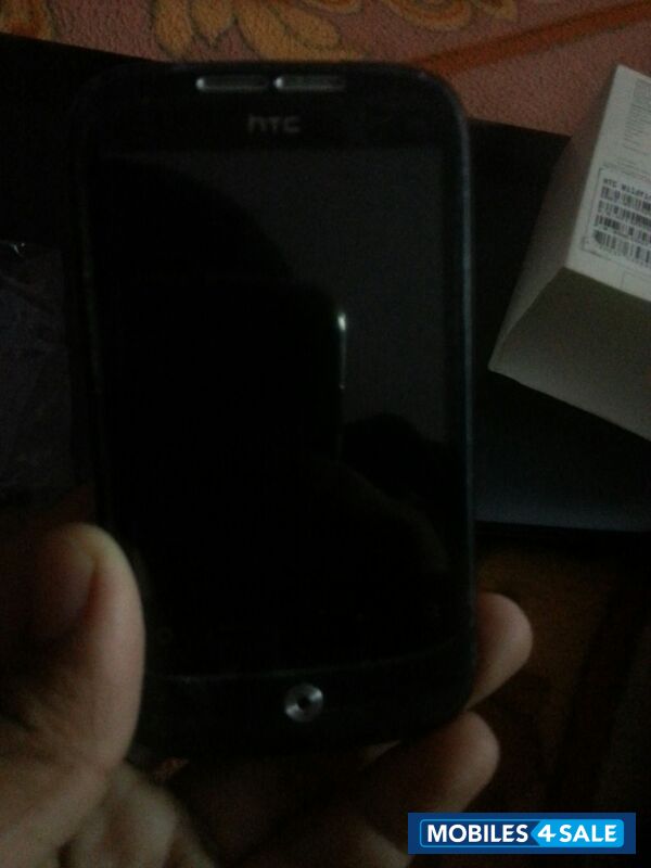 Black HTC Wildfire
