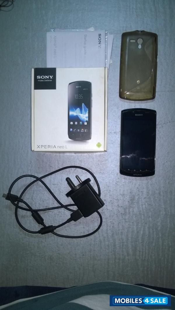 Black Sony Xperia neo L Black Sony Xperia neo L