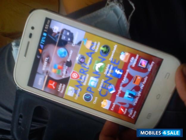 White. Intex Cloud Z5