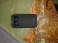 White Samsung Galaxy S4