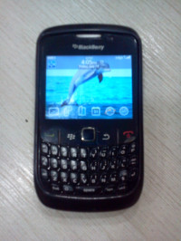 Black BlackBerry Curve 8520