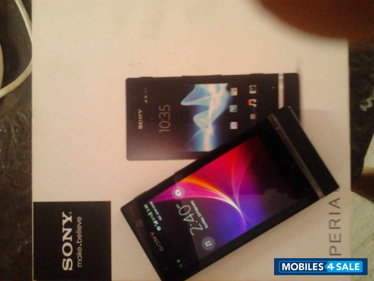 Black Sony Xperia U
