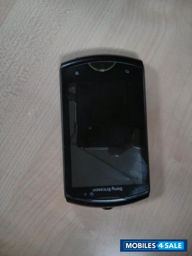 Black Sony Ericsson WT19i live with walkman