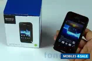 Black Sony Xperia tipo