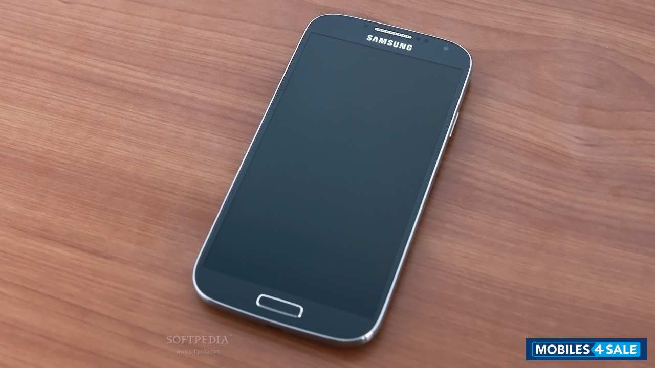 Black Samsung Galaxy S4