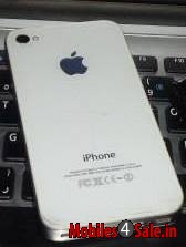 White Apple iPhone 4