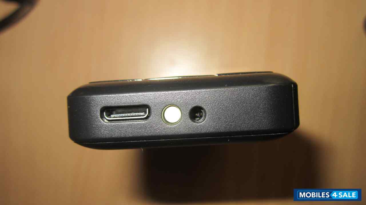 Black Chinese Phone Basicom