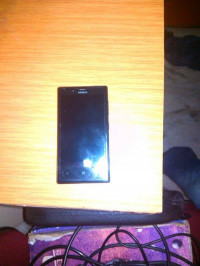 Black Nokia Lumia 720