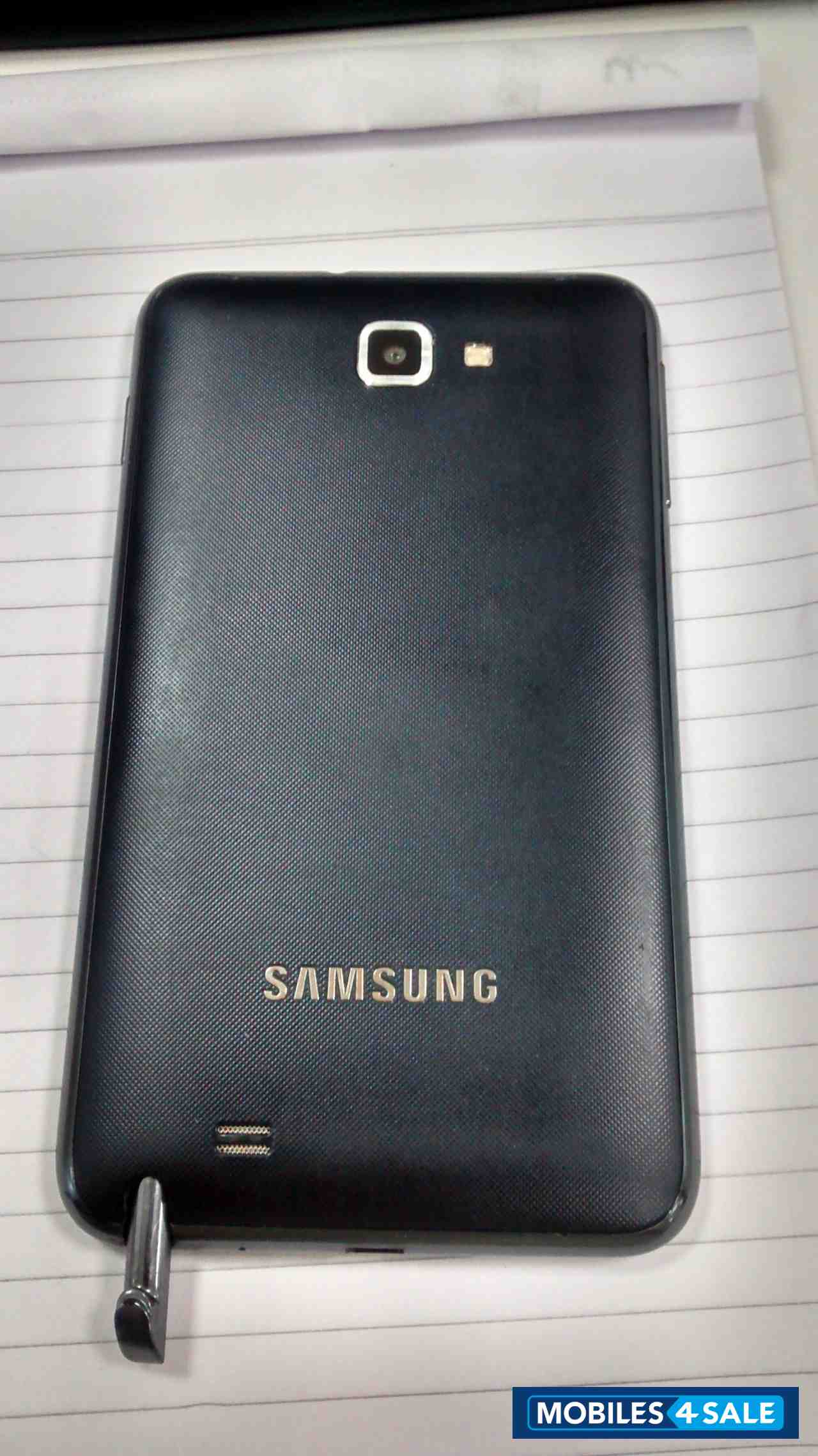 Black Samsung Galaxy Note