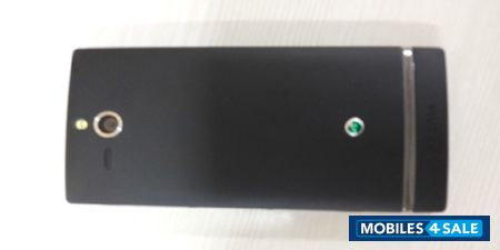 Black Sony Xperia U