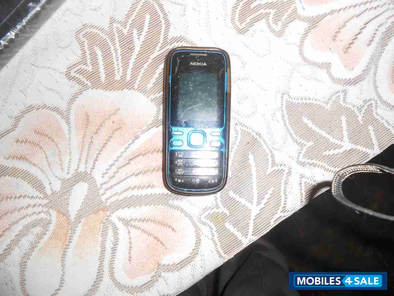 Blue And Black Nokia 2690