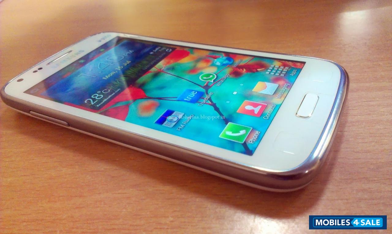 White Samsung Galaxy Core I8260