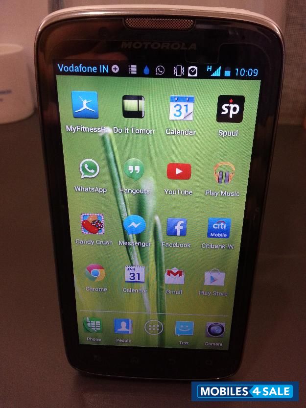 White Motorola Atrix 2 MB865 White Motorola Atrix 2 MB865