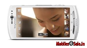 Silver Sony Xperia neo V