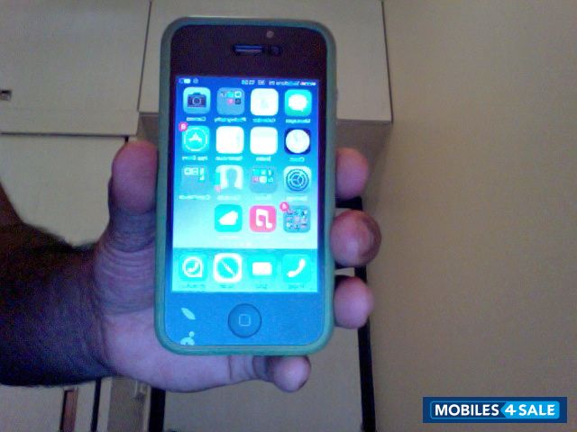 Black Apple iPhone 4