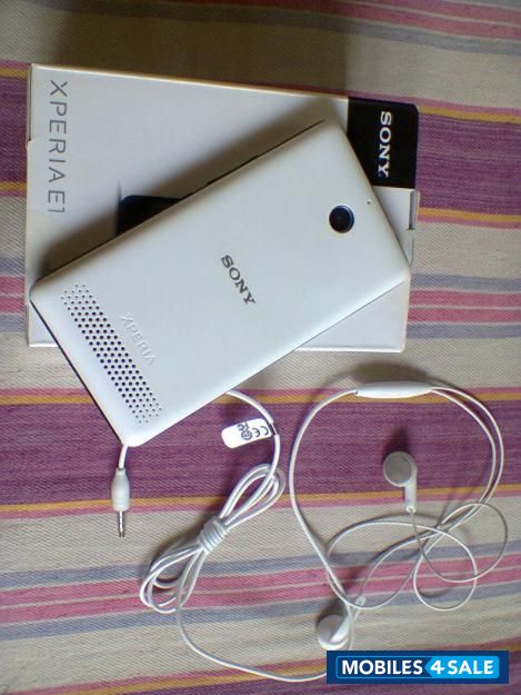 White Sony Xperia E1