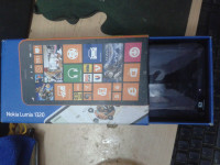 Black Nokia Lumia 1320
