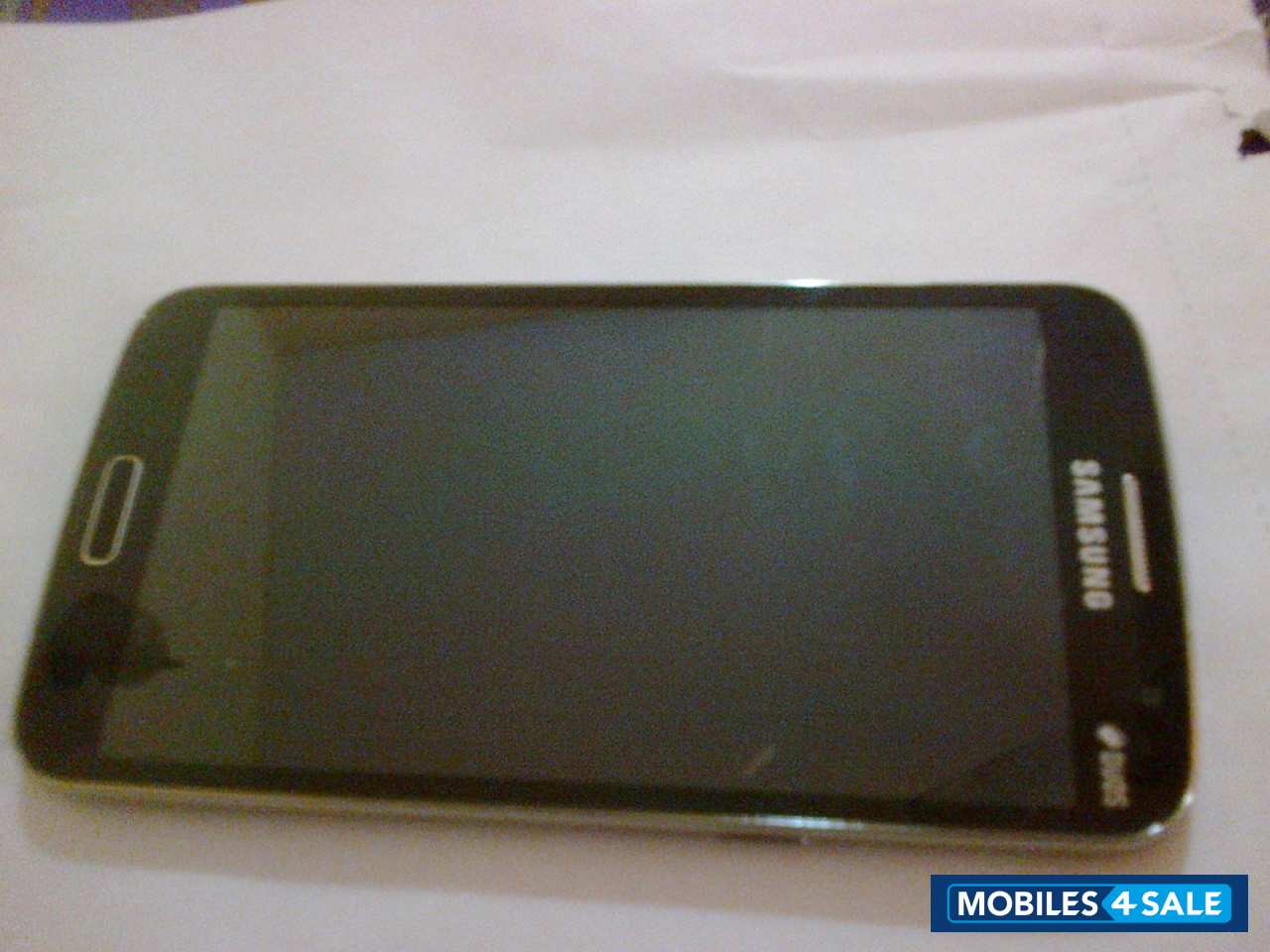 Black Samsung Galaxy Grand 2