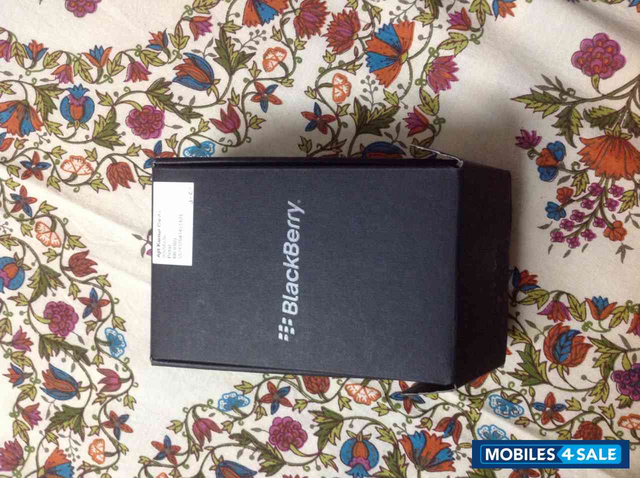 Black BlackBerry Curve 9300