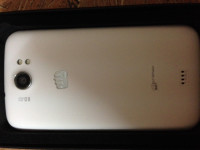 White Micromax Canvas 2 Plus A110Q