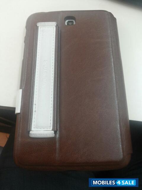 White Samsung Galaxy Tab 3 211