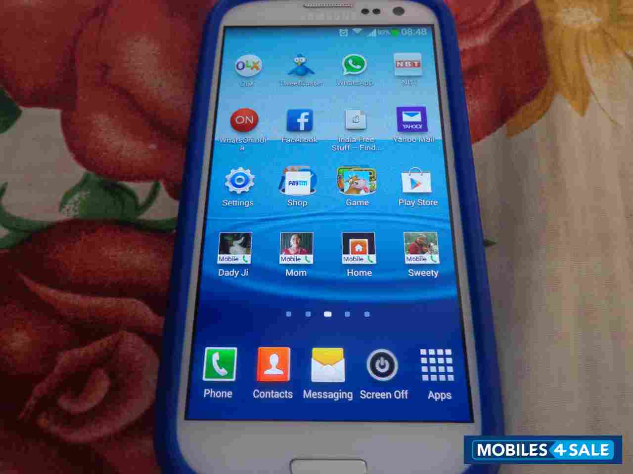 White Samsung Galaxy S3