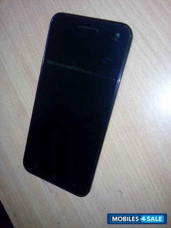 Black Xolo Q1000S