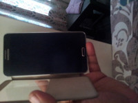 Black Samsung Galaxy Note 3