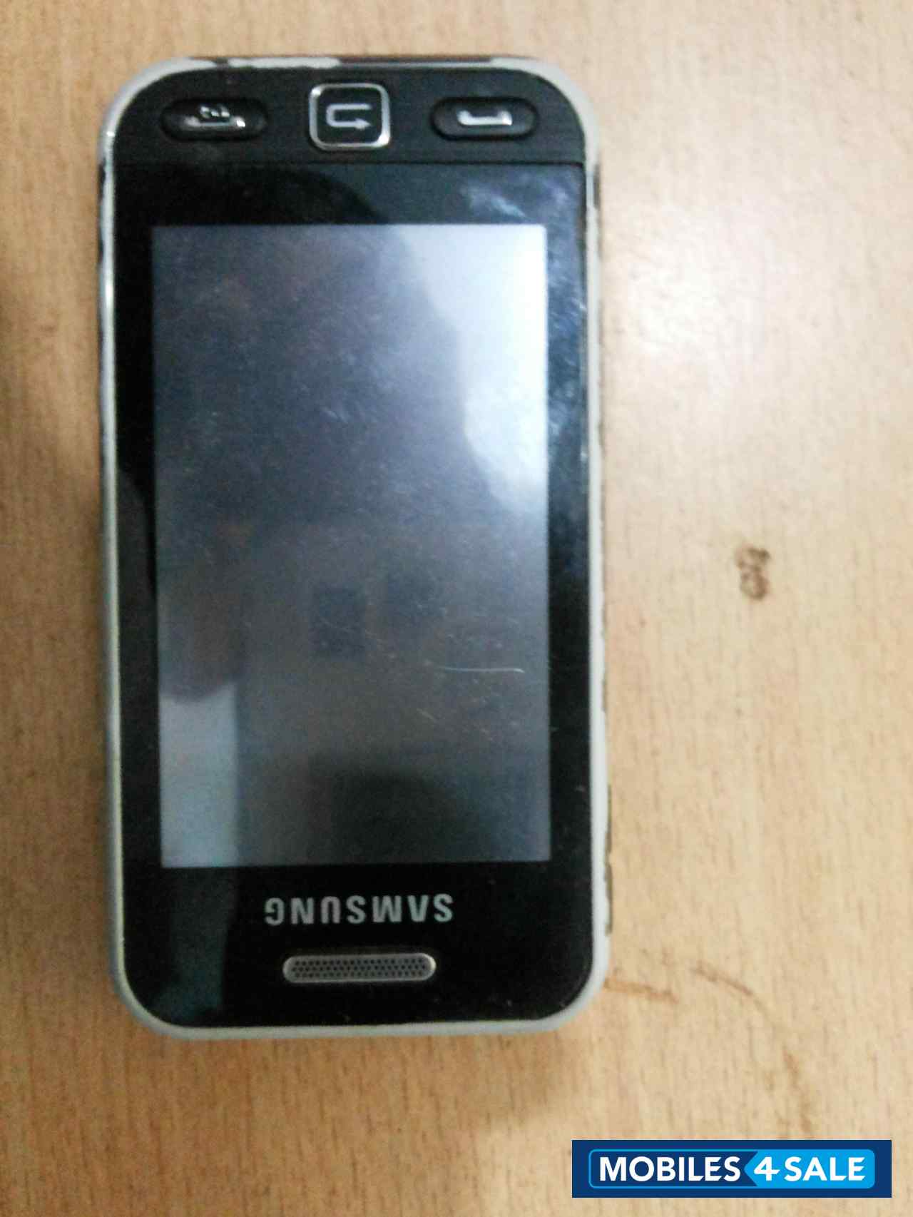 Black Samsung Star S5233