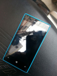 Cyan Nokia Lumia 520