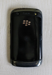 Black BlackBerry Curve 9380