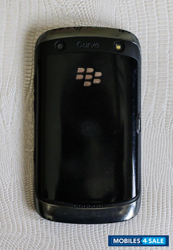 Black BlackBerry Curve 9380