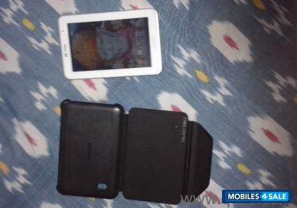 White Samsung Galaxy Tab2 GT-P3100