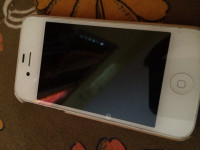 White Apple iPhone 4S