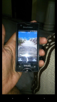 Black Sony Xperia ray