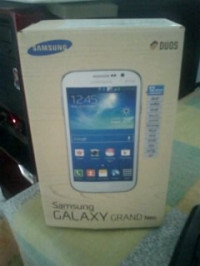White Samsung Galaxy Grand Neo