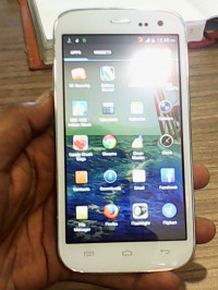 White Micromax Canvas Magnus A117