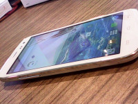 White Micromax Canvas Magnus A117