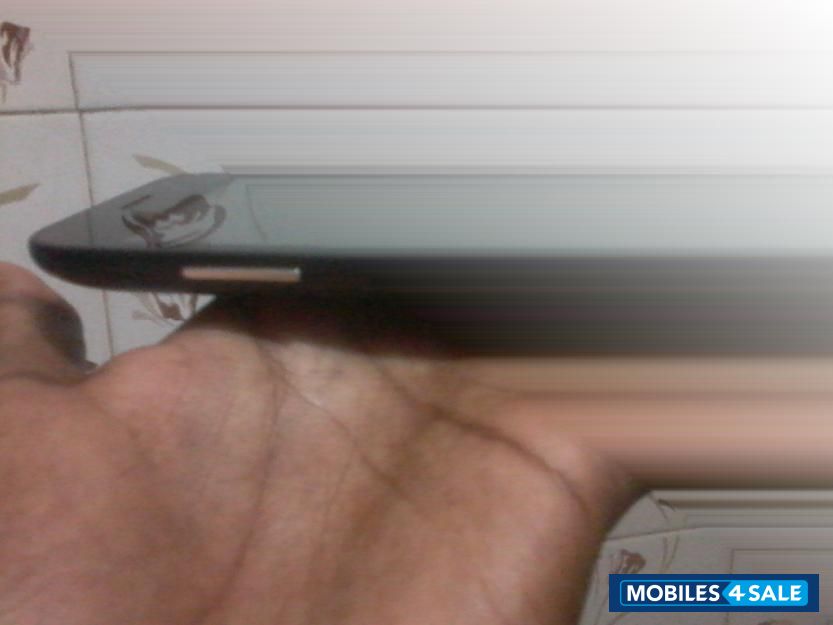 Black Karbonn A25 Black Karbonn A25