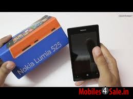 Black Nokia Lumia 525
