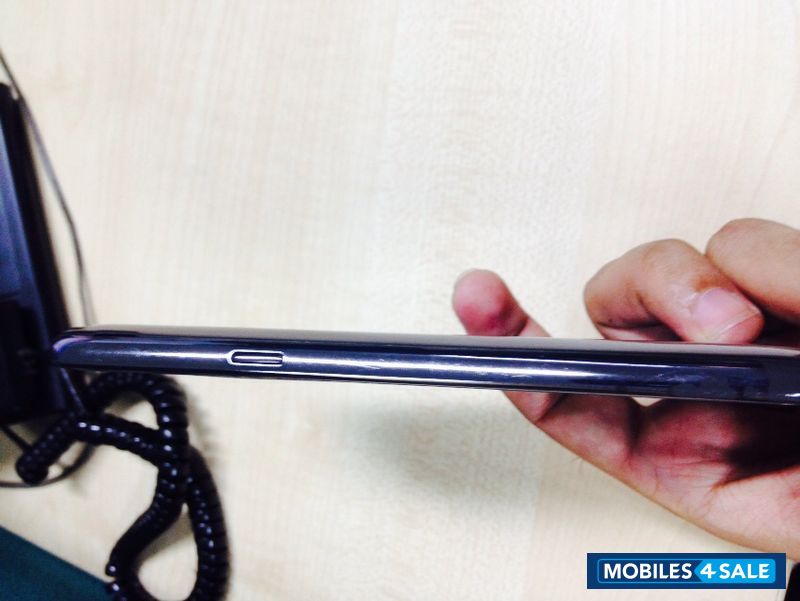 Black Samsung Galaxy Note 2