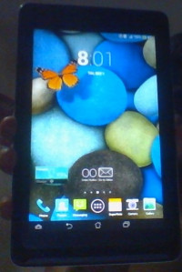 White Asus Fonepad 7