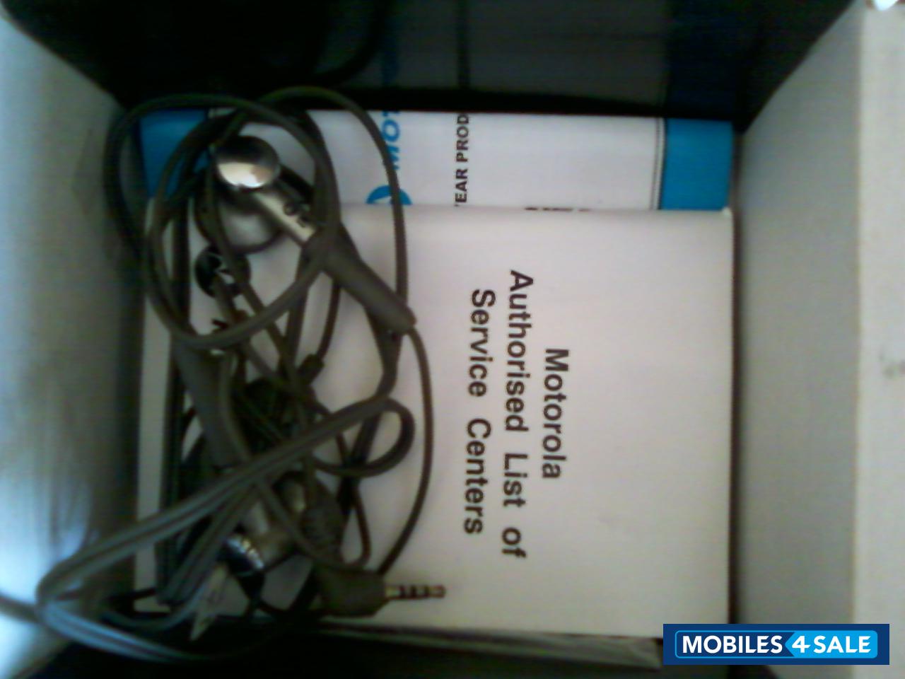 Grey Motorola W-series W215