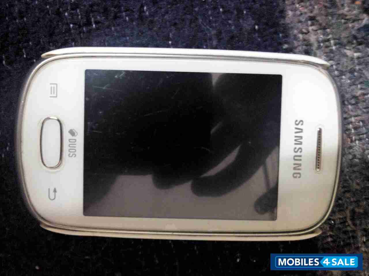 White Samsung Galaxy Star