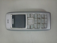 Silver Nokia 1600
