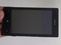 Black Nokia Lumia 520